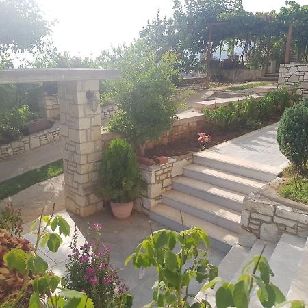 Spyridoula'S Guest House Himare Bagian luar foto