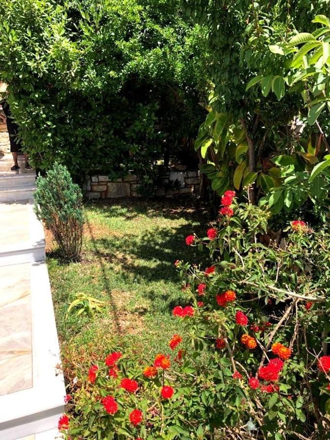 Spyridoula'S Guest House Himare Bagian luar foto